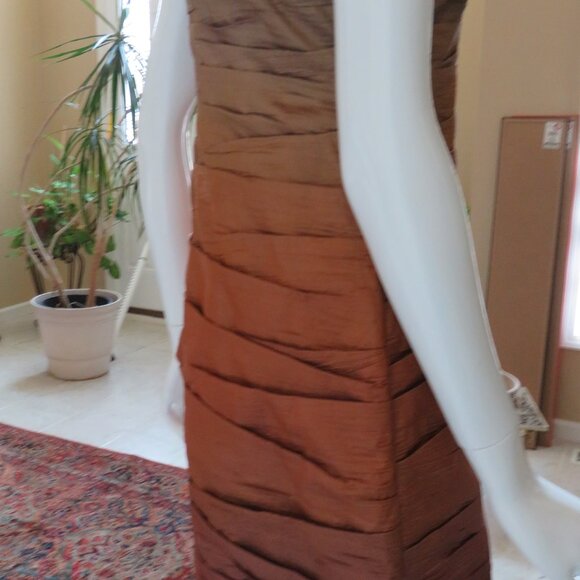 Cocktail dress size 6 - Picture 5 of 7